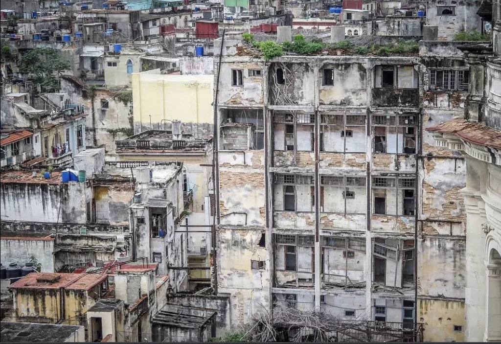 D4B0C1A0-91D1-422C-B9CE-8F4BB8BF978B