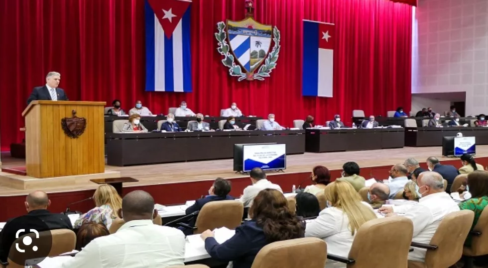 Screenshot_20221213_233344_Chrome