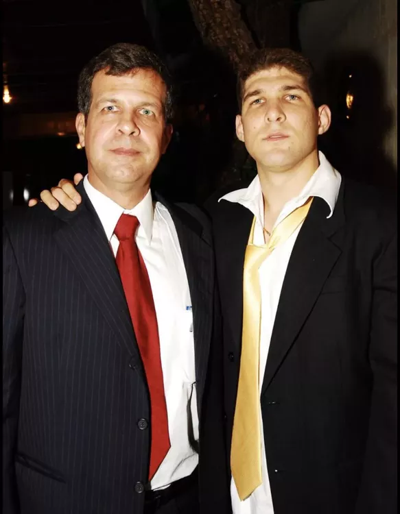 4CAFA1FD-4669-42A8-9FD2-1B80B65D3D2D