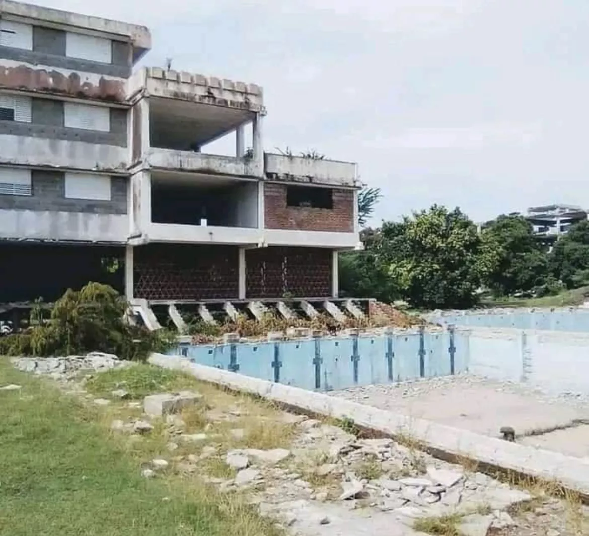 83C4670C-4F90-43BC-BFD9-9BAF3605BFC9