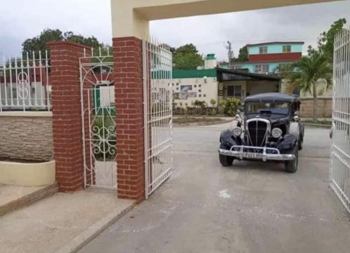 C0D0914C-4104-4387-828E-52FBC322C293